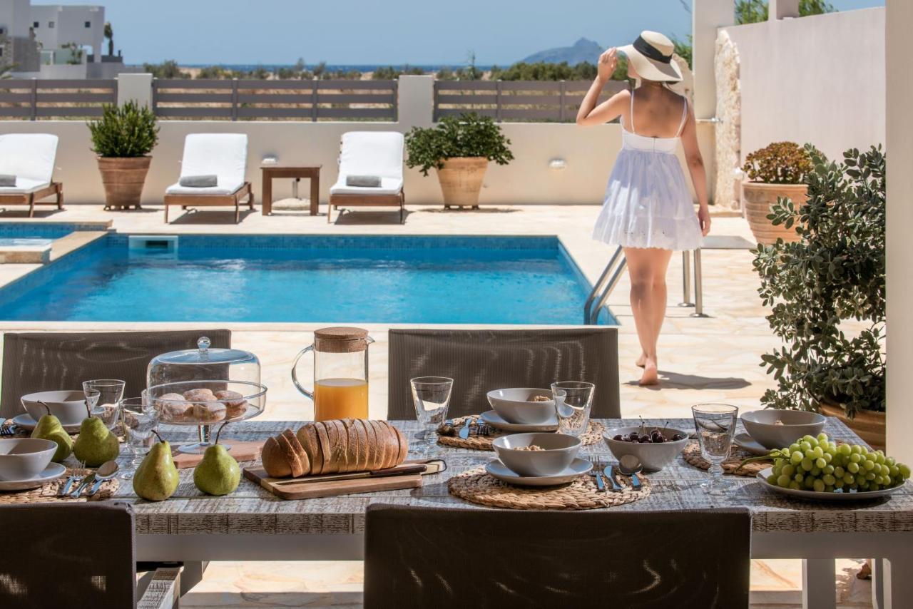 Filothei Beach House With Pool Kalamaki  Exterior foto